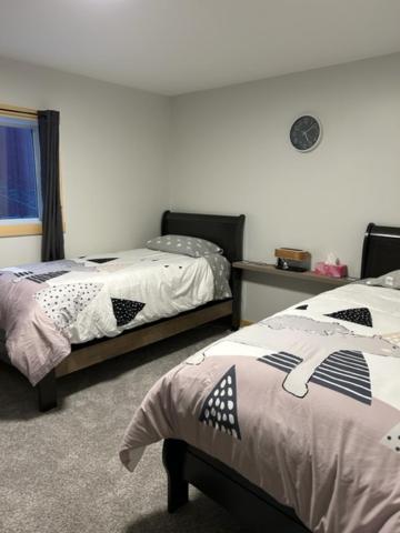 Bears Den Guest House II เชอร์ชิล ภายนอก รูปภาพ